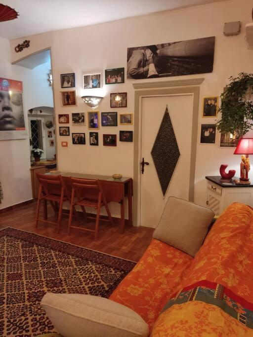 Casa Vacanza-Donnamalia Napoli Centro Storico Vila Exterior foto